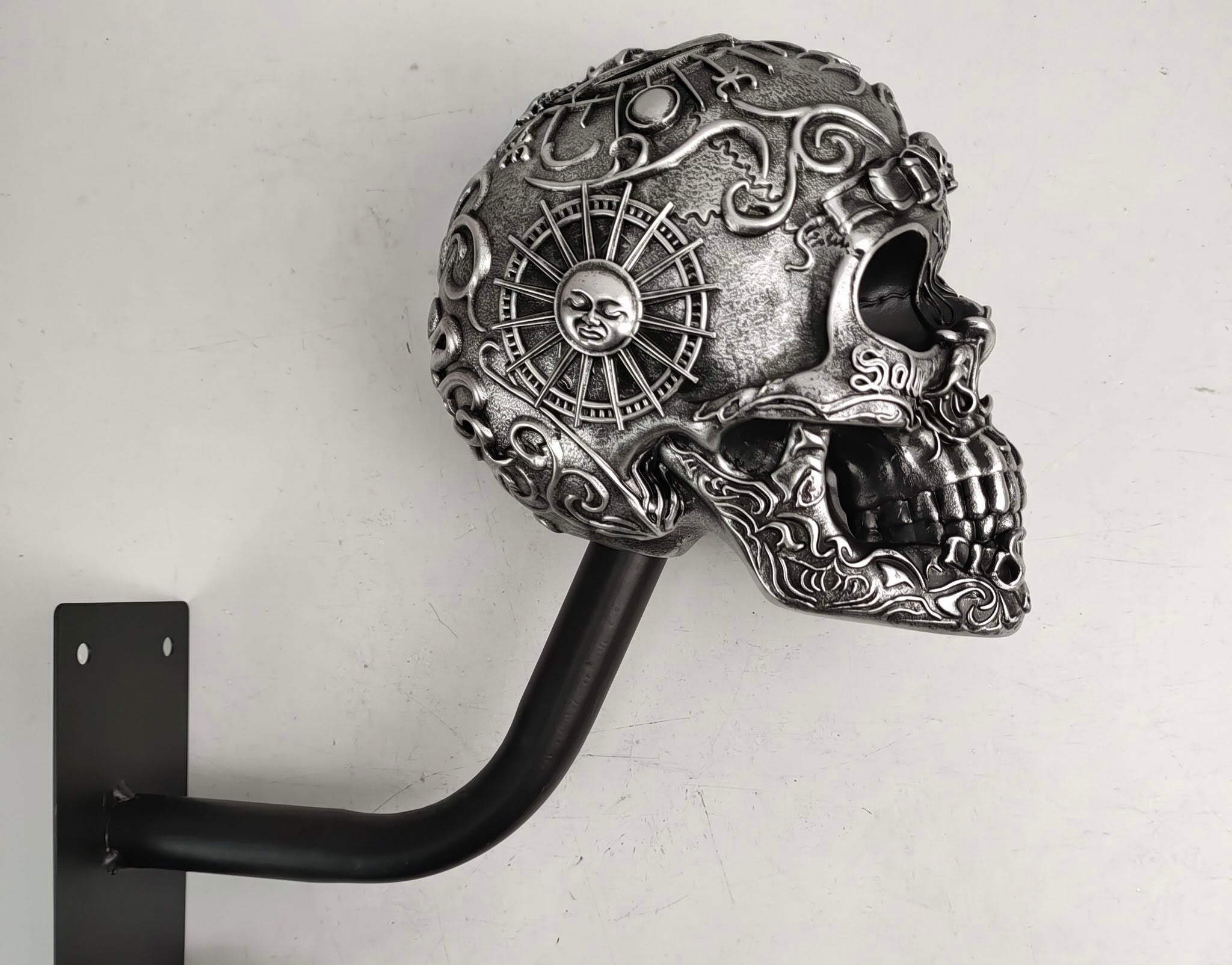 Skull Helmet Wall Mount